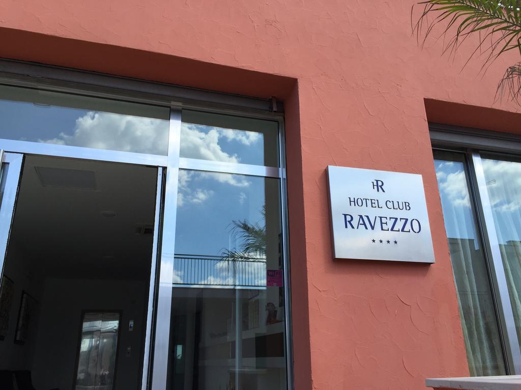 Hotel Club Ravezzo Lido Marini Exterior photo