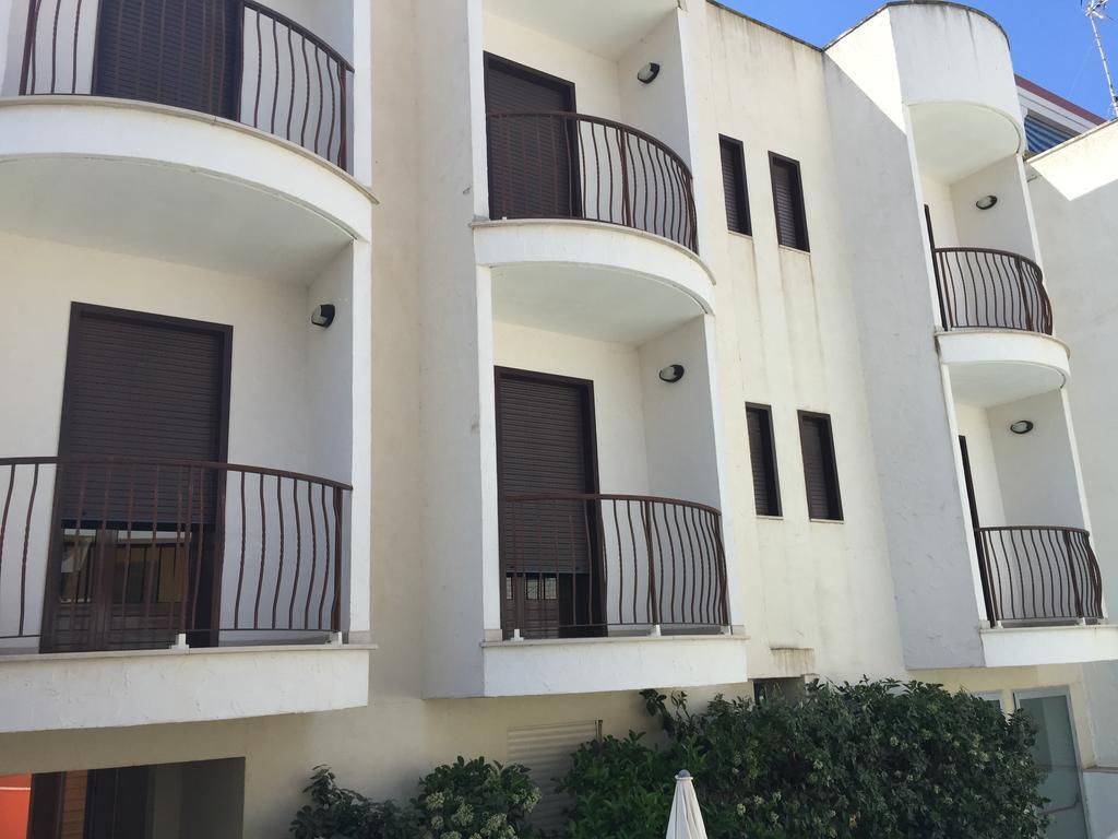 Hotel Club Ravezzo Lido Marini Exterior photo